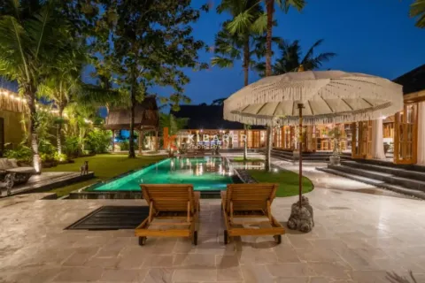 4 bedrooms Villa in Pererenan, Mengwi, Badung, Indonesia No. 11975 4