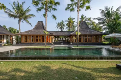 4 bedrooms Villa in Pererenan, Mengwi, Badung, Indonesia No. 11975