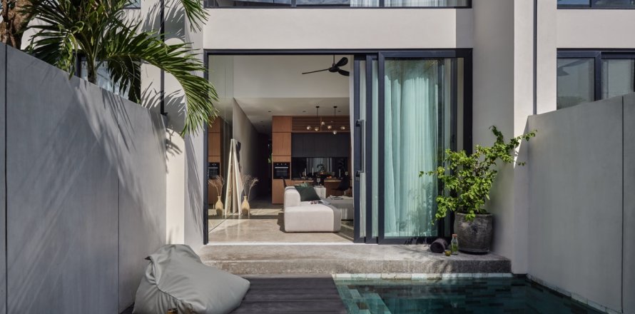Studio Villa in Denpasar, Indonesia No. 13692