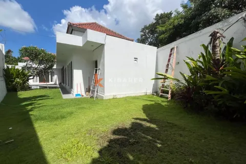 3 bedrooms Villa in Canggu, Badung, Indonesia No. 11957 5