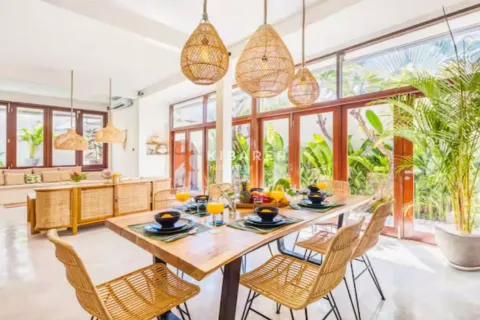 3 bedrooms Villa in Seminyak, Badung, Indonesia No. 11997 3