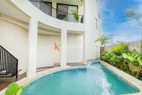 4 bedrooms Villa in Kediri, Indonesia No. 12312 2