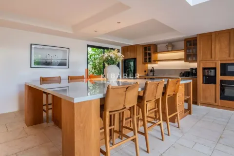 3 bedrooms Villa in Tibubeneng, Badung, Indonesia No. 12456 12