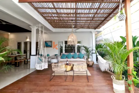 3 bedrooms Villa in Tibubeneng, Badung, Indonesia No. 12459 3