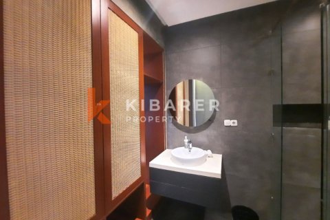 2 bedrooms Villa in Legian, Kuta, Badung, Indonesia No. 13097 12