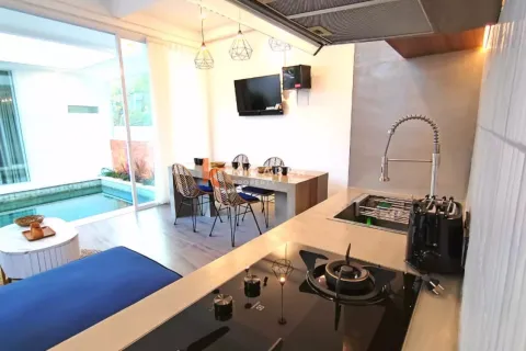 3 bedrooms Villa in Denpasar, Indonesia No. 12777 5