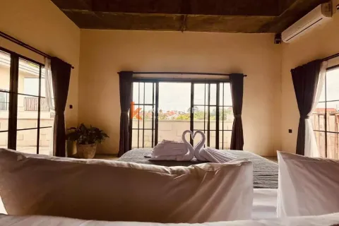3 bedrooms Villa in Canggu, Badung, Indonesia No. 12778 14
