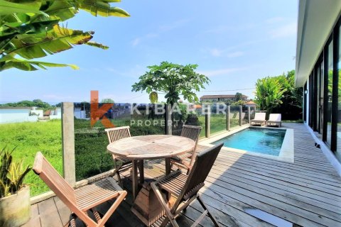 2 bedrooms Villa in Denpasar, Indonesia No. 12772 14
