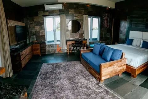 4 bedrooms Villa in Canggu, Badung, Indonesia No. 12773 4
