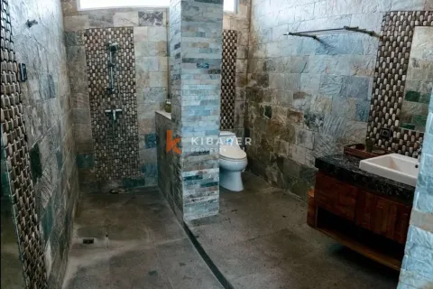 4 bedrooms Villa in Canggu, Badung, Indonesia No. 12773 14