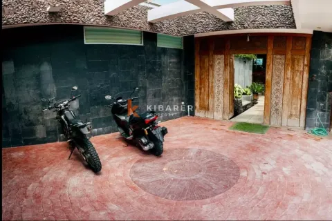 4 bedrooms Villa in Canggu, Badung, Indonesia No. 12773 21