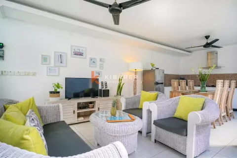 3 bedrooms Villa in Kerobokan, Badung, Indonesia No. 12774 3