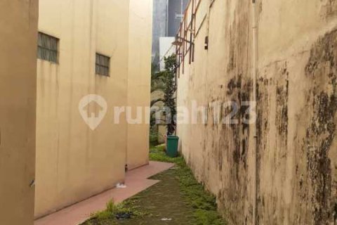 Офис 390м2 в Pasar Minggu, Джакарта,  № 9386 13