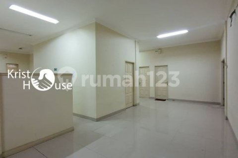 Офис 390м2 в Pasar Minggu, Джакарта,  № 9386 28