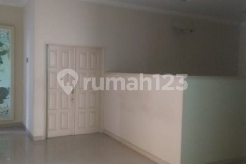Офис 390м2 в Pasar Minggu, Джакарта,  № 9386 26