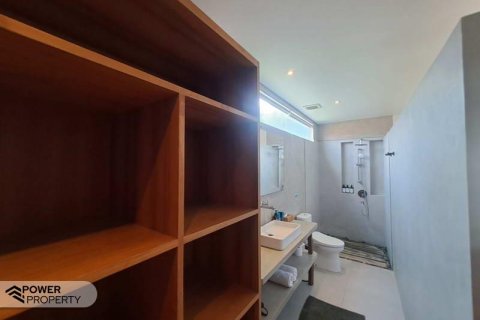 2 bedrooms Apartment in Seminyak, Badung, No. 9392 12