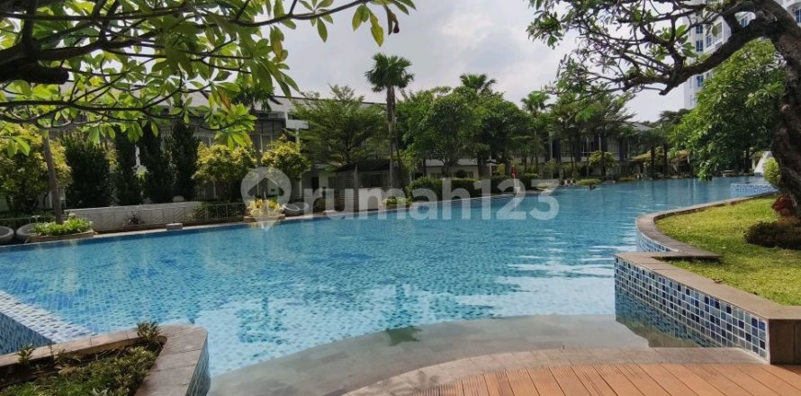 4 bedrooms House in Kembangan, Jakarta, No. 9387