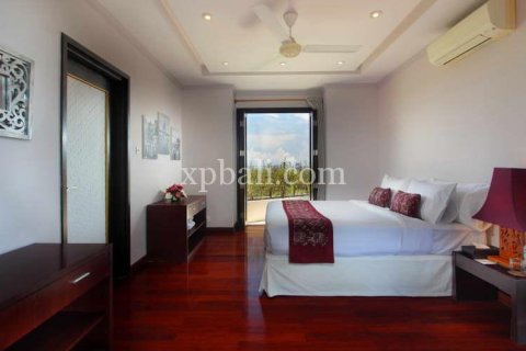 4 bedrooms Villa in Nusa Dua, Badung, No. 9385 2