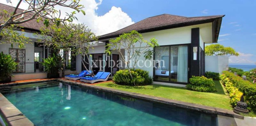 4 bedrooms Villa in Nusa Dua, Badung, No. 9385