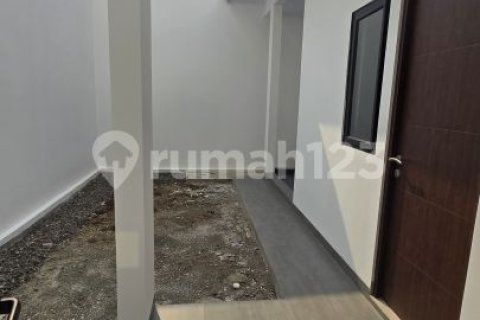 3 bedrooms House in Jakarta, No. 9394 5