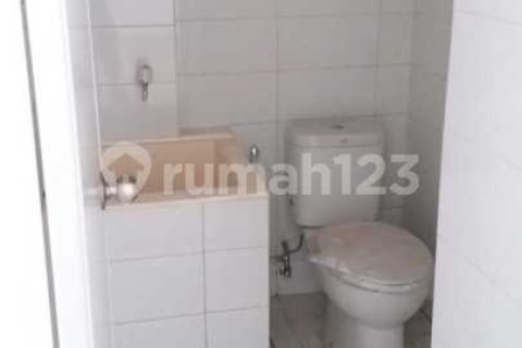 294m2 Shop in Tangerang, Indonesia No. 13654 12