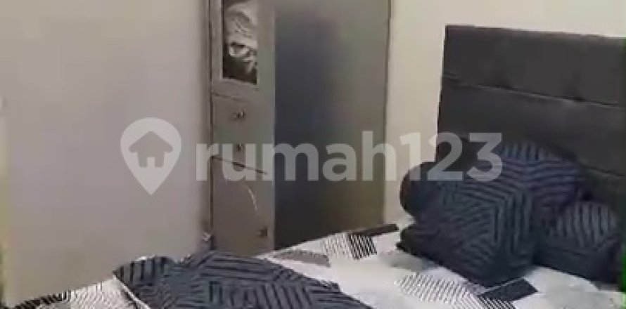 Studio Apartment in Kembangan, Jakarta, Indonesia No. 13649