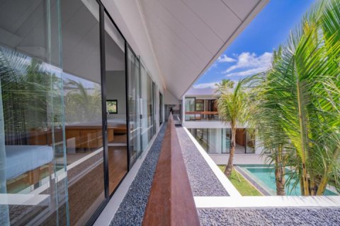 Вилла с 4 спальнями в Canggu, Бадунг,  № 9538 25