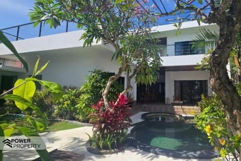 Отель, гостиница с 22 спальнями в Benoa, Бадунг, № 9540 5