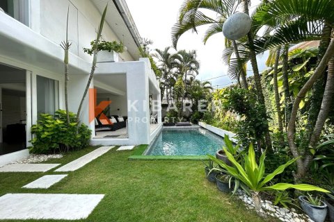 2 bedrooms Villa in Seminyak, Badung, Indonesia No. 12225 2