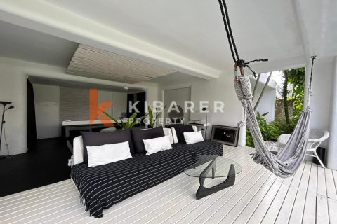 2 bedrooms Villa in Seminyak, Badung, Indonesia No. 12225 5