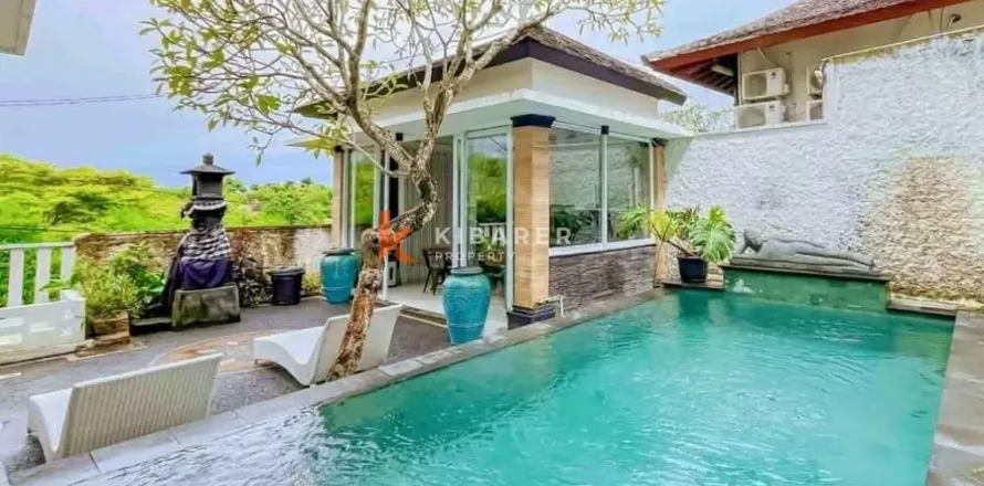 4 bedrooms Villa in Balangan, Indonesia No. 12222