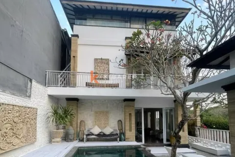 4 bedrooms Villa in Balangan, Indonesia No. 12222 2