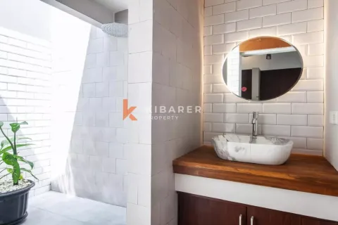 6 bedrooms Villa in Tibubeneng, Badung, Indonesia No. 12228 20