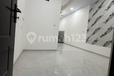 4 bedrooms House in Kebon Jeruk, Jakarta, No. 8778 6