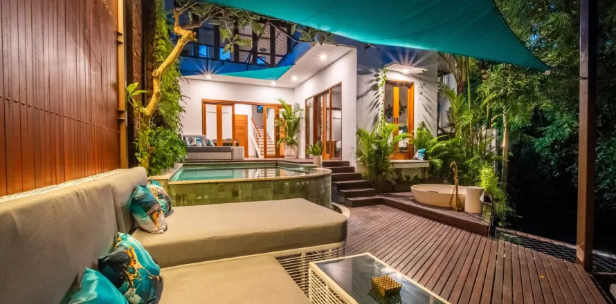 3 bedrooms Villa in Badung, Indonesia No. 10972