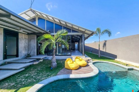 3 bedrooms Villa in Kerobokan, Badung, Indonesia No. 10971 2