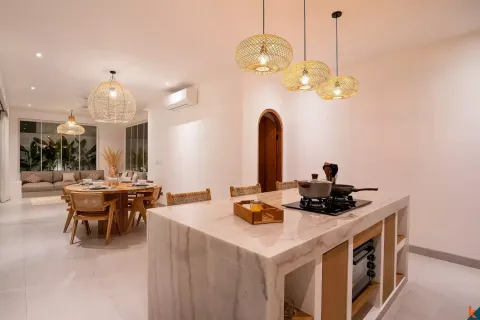 2 bedrooms Villa in Canggu, Badung, Indonesia No. 10973 12