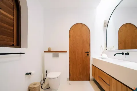 2 bedrooms Villa in Canggu, Badung, Indonesia No. 10973 17