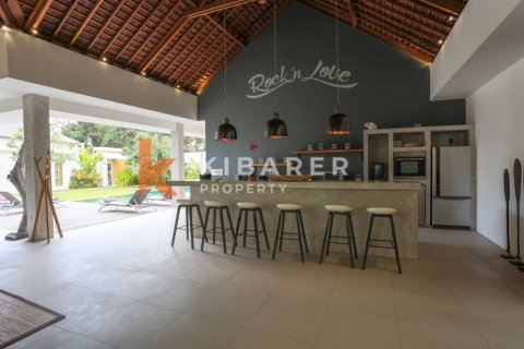 4 bedrooms Villa in Badung, Indonesia No. 12001 18