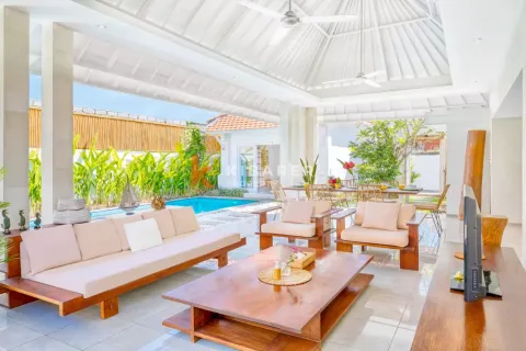 3 bedrooms Villa in Badung, Indonesia No. 12003 7