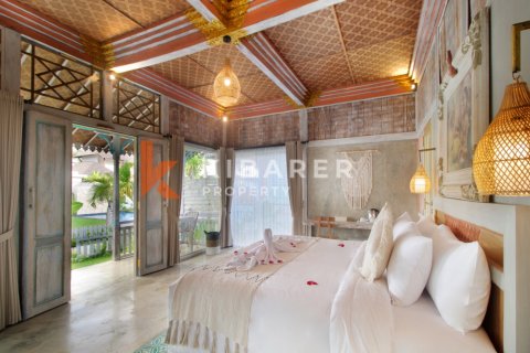 3 bedrooms Villa in Kerobokan, Badung, Indonesia No. 12004 8