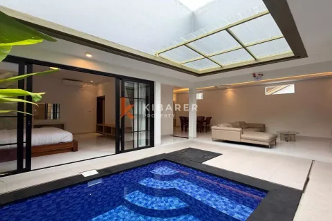 2 bedrooms Villa in Kerobokan, Badung, Indonesia No. 11999