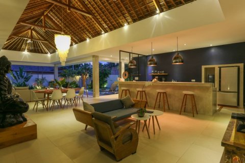 2 bedrooms Villa in Badung, Indonesia No. 12002 19