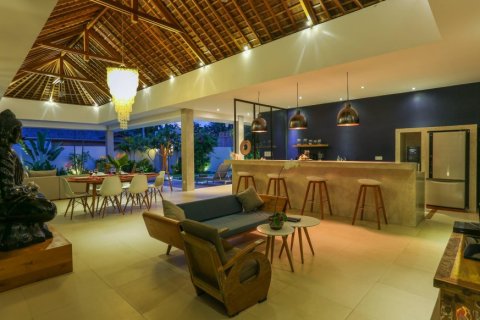 2 bedrooms Villa in Badung, Indonesia No. 12002 20