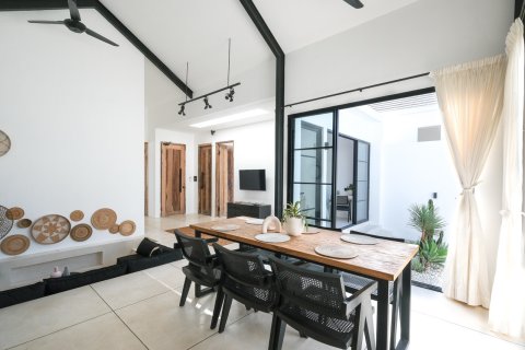 77m2 Villa in Badung, Indonesia No. 13676 7
