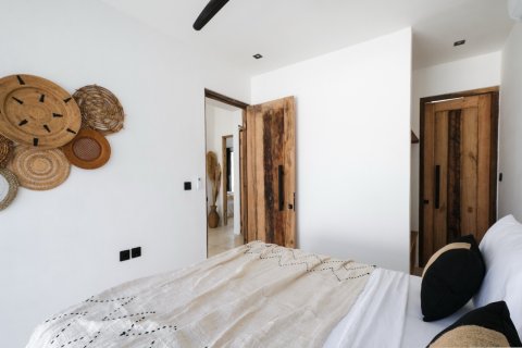 77m2 Villa in Badung, Indonesia No. 13676 12