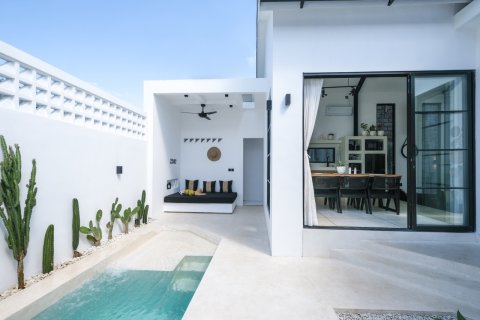 77m2 Villa in Badung, Indonesia No. 13676 2