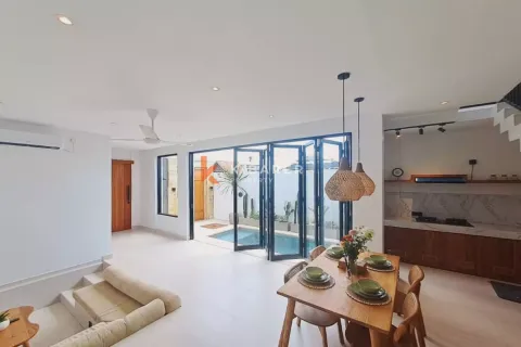 2 bedrooms Villa in Tumbak Bayuh, Mengwi, Badung, Indonesia No. 12635 6