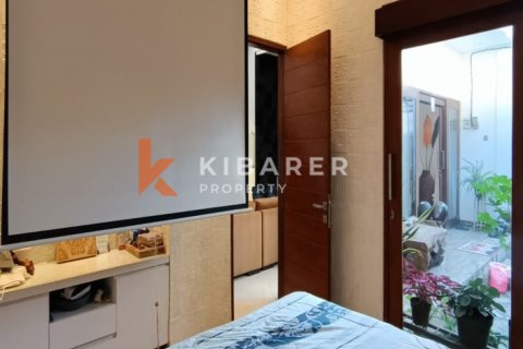 3 bedrooms Villa in Denpasar, Indonesia No. 11872 8