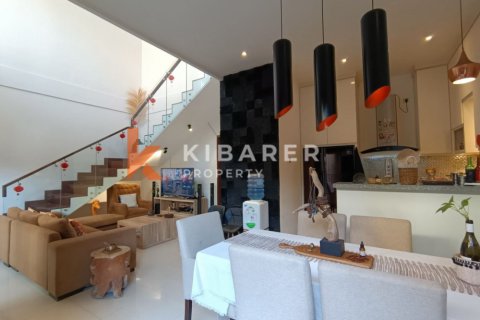 3 bedrooms Villa in Denpasar, Indonesia No. 11872 4